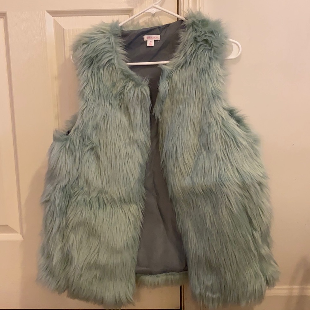 Xhilaration blue faux fur vest